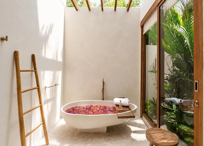 Coco 1br Private Pool In Pererenan With Skylight Bathtub Villa *