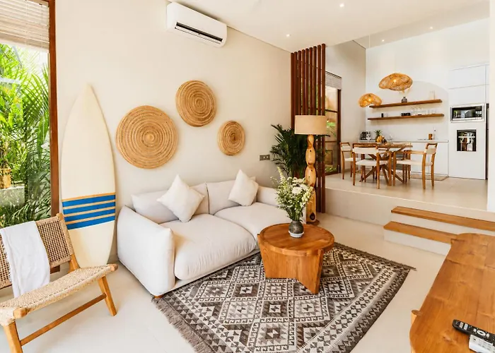 Coco 1br Private Pool In Pererenan With Skylight Bathtub Villa Canggu (Bali)