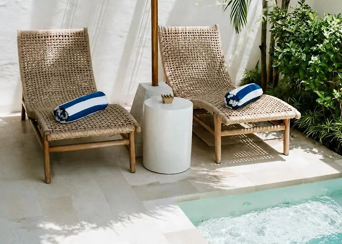 Coco 1br Private Pool In Pererenan With Skylight Bathtub Canggu (Bali)